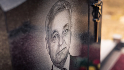 kak-vybrat-portret-dlja-pamjatnika